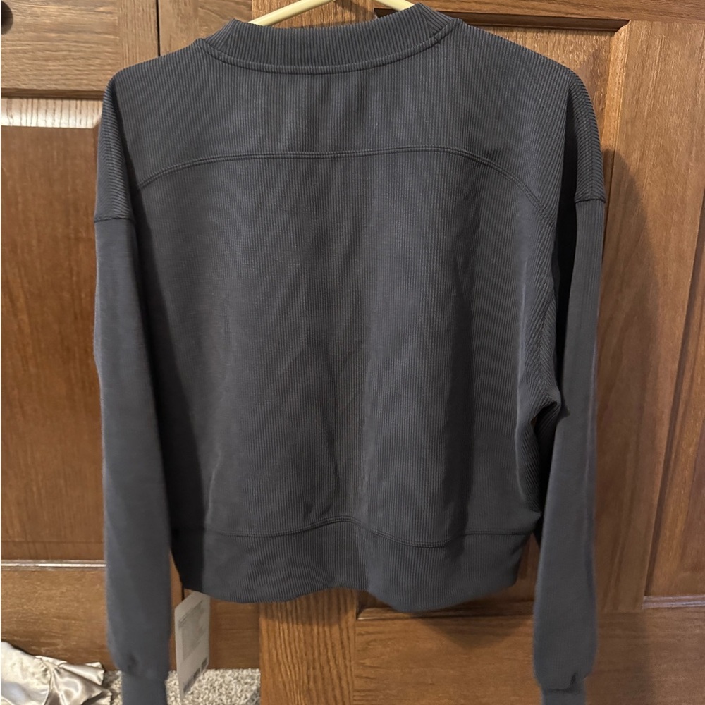 lululemon Women's Perfectly Oversized Ribbed Crop Crew Sweatshirt -Charcoal Gray - Picture 4 of 5